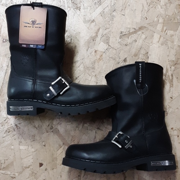 ariat engineer boots